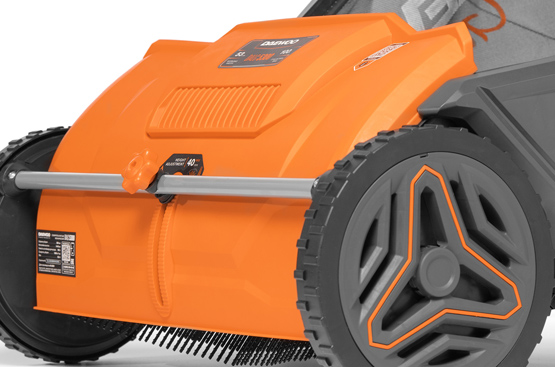 Обеспечивает устойчивость машины к механическим повреждениям, ударам и воздействию агрессивных сред, продлевая срок службы оборудования и сохраняя его внешний вид даже при интенсивной эксплуатации.