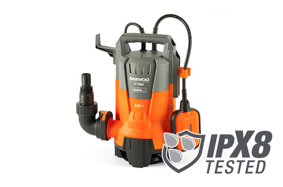 Степень защиты IPx8 означает, что устройство обеспечивает защиту при полном и длительном погружении в воду на глубину более 5 метров.